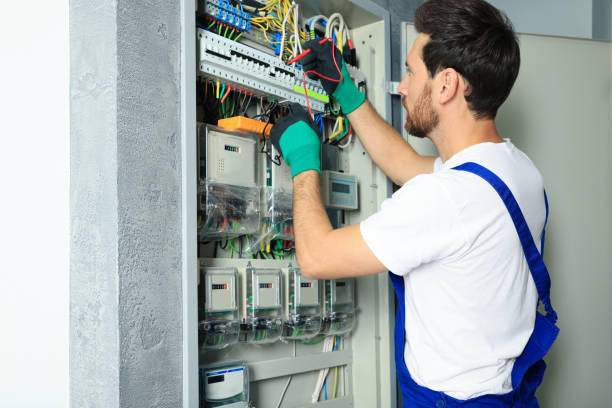 Best Electrical Repair Services  in Flordell Hills, MO